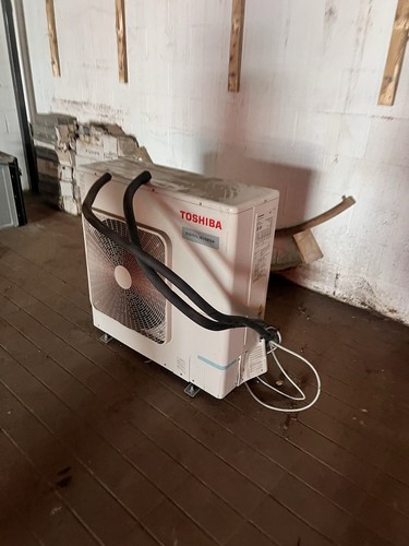 Toshiba 10kw twin - 10kw, ac